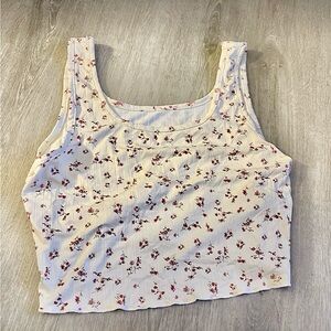 SHEIN Cream Sleeveless Fitted Crop Tank Top